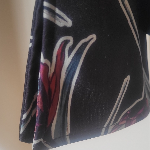 Unique Vintage Brand Blouse Size L. NWT - Picture 4 of 8